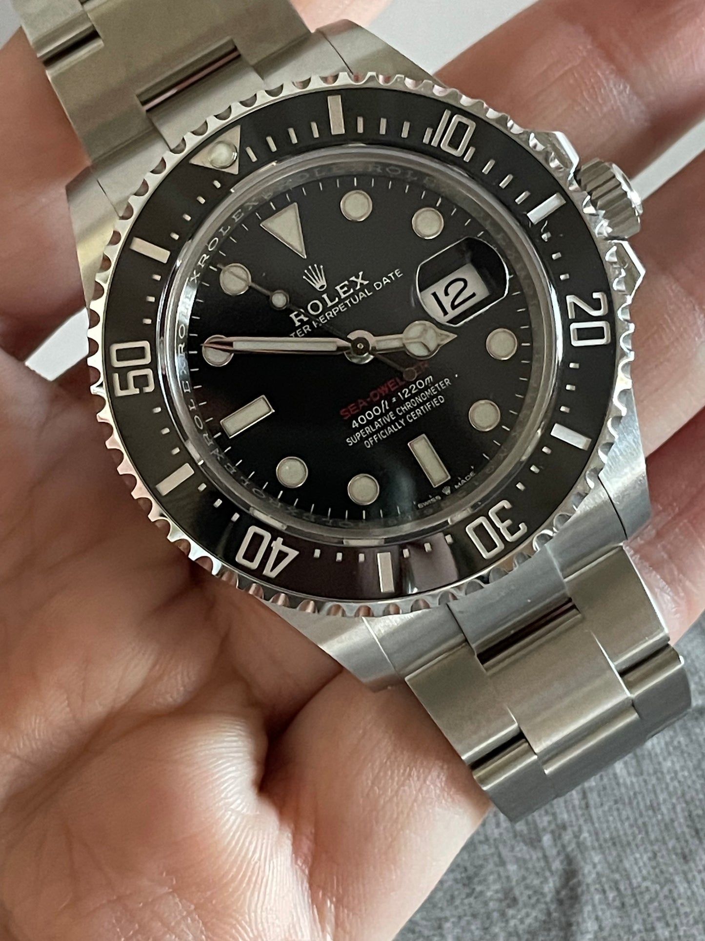 Rolex Sea-Dweller Scritta Rossa ref 126600 NEW