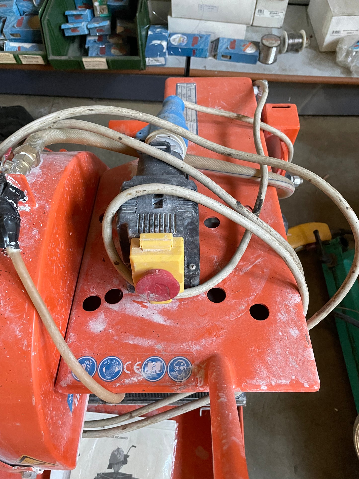 Sega per Edilizia CLIPPER CM 42 - Tagliapiastrelle