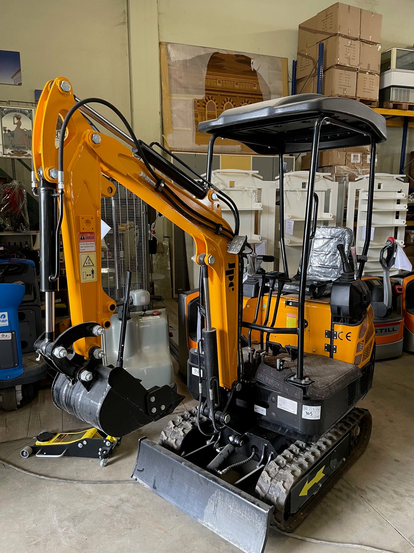 Miniescavatore HT13