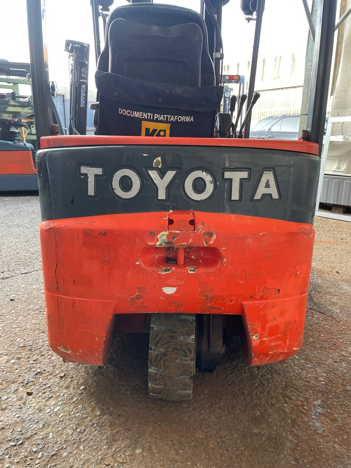 Carrello Toyota 7FBEST15