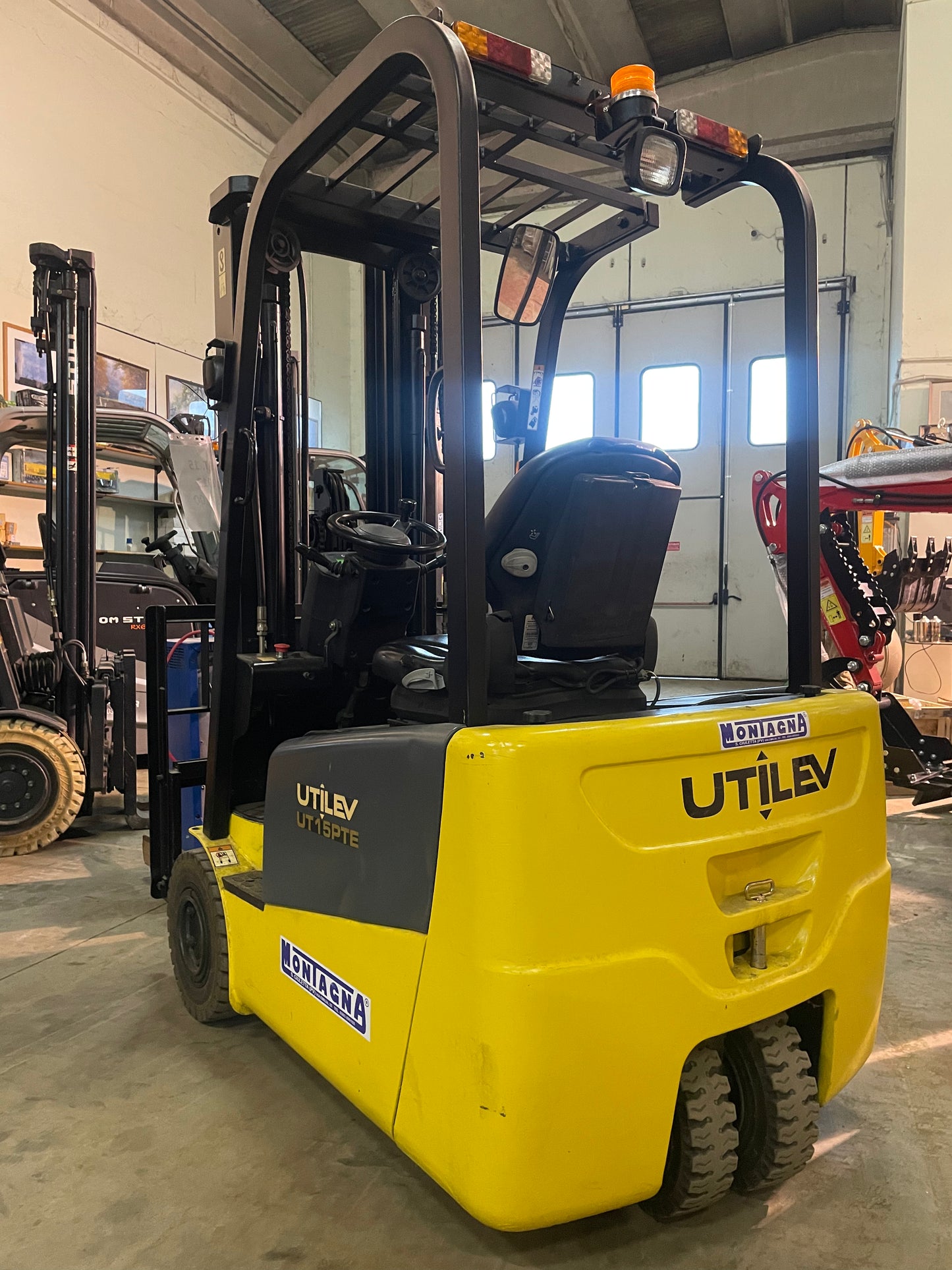 Carrello Elevatore UTILEV 15 qli