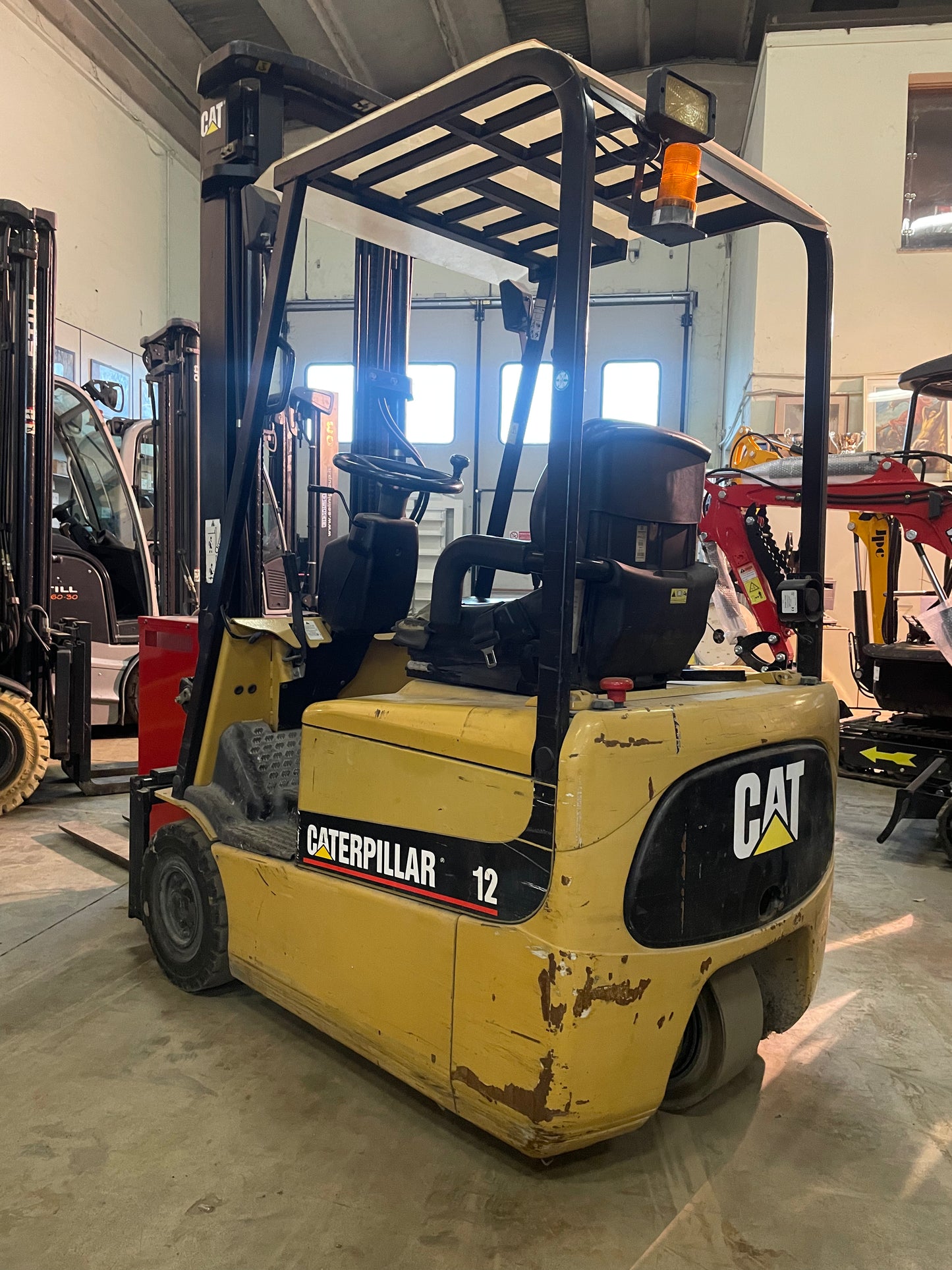 Carrello Elevatore CAT 12 Qli