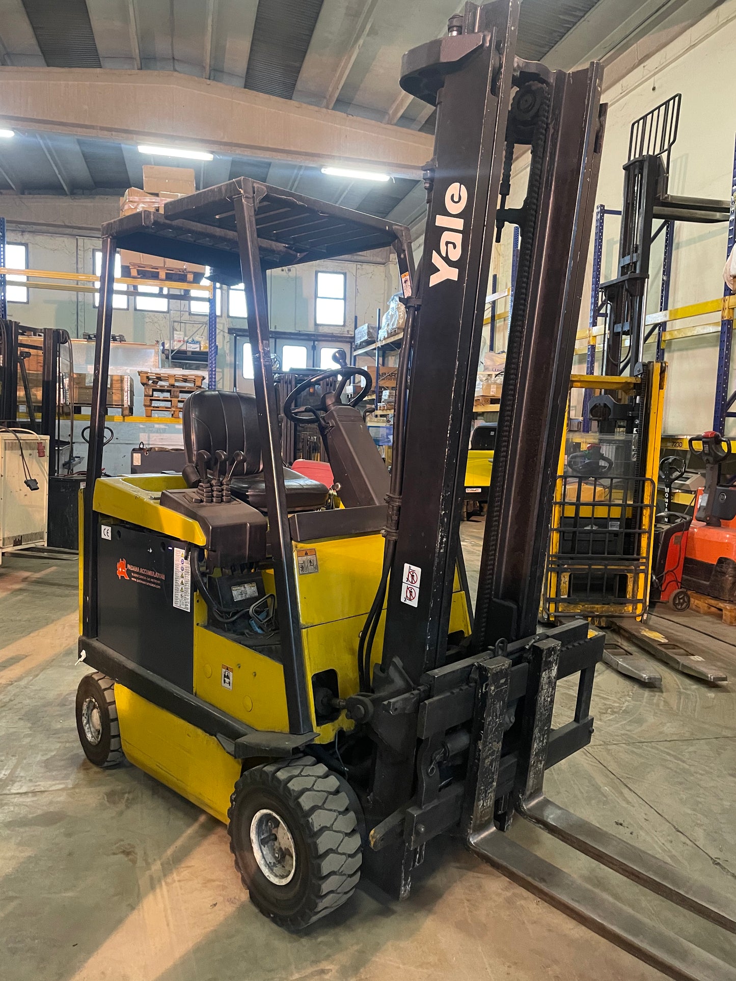 Carrello Elevatore YALE 16Qli