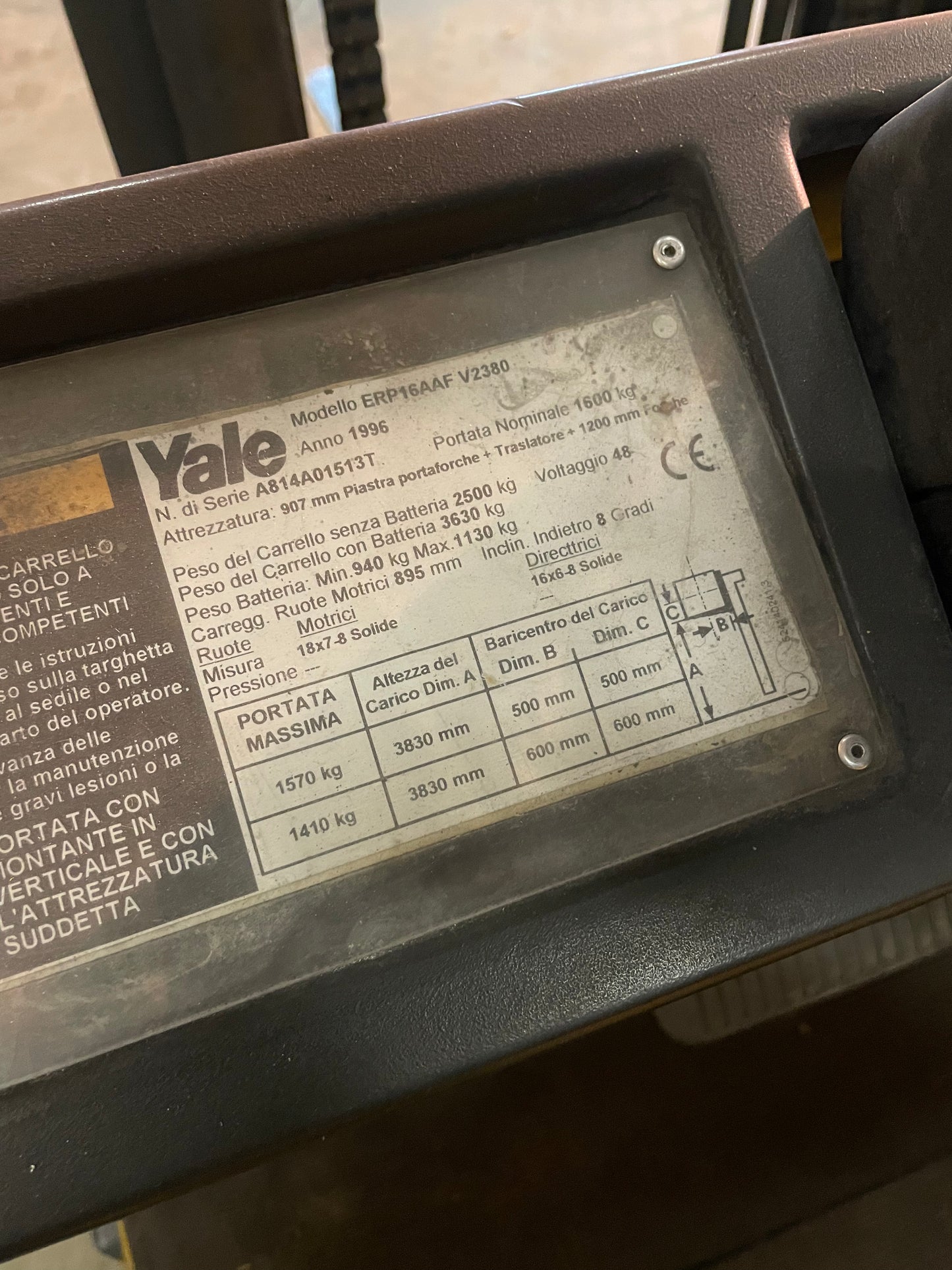 Carrello Elevatore YALE 16Qli