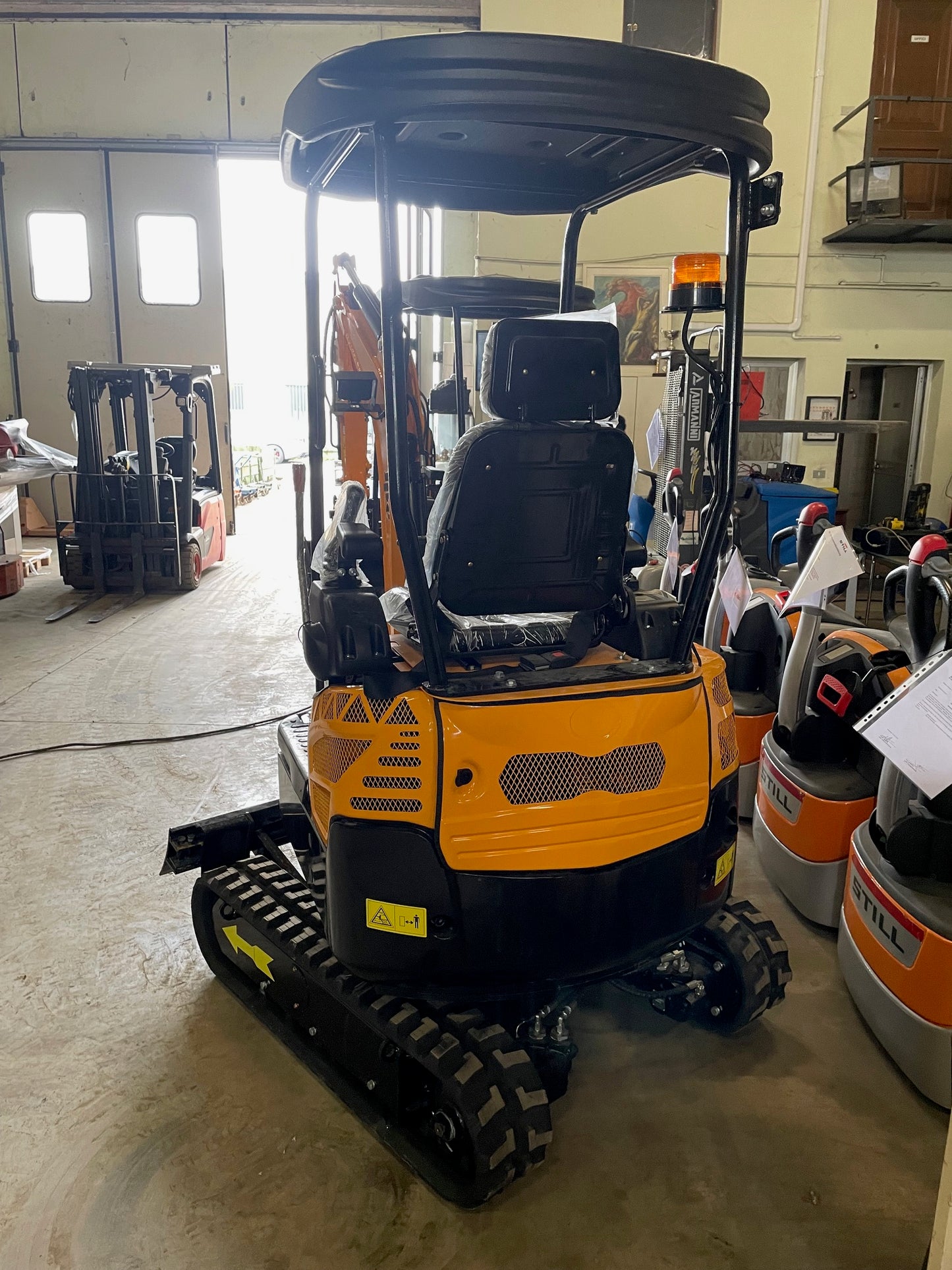 MiniEscavatore HT18 - Kubota