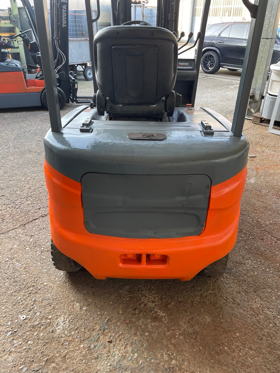 Carrello elevatore elettrico CPD18F8