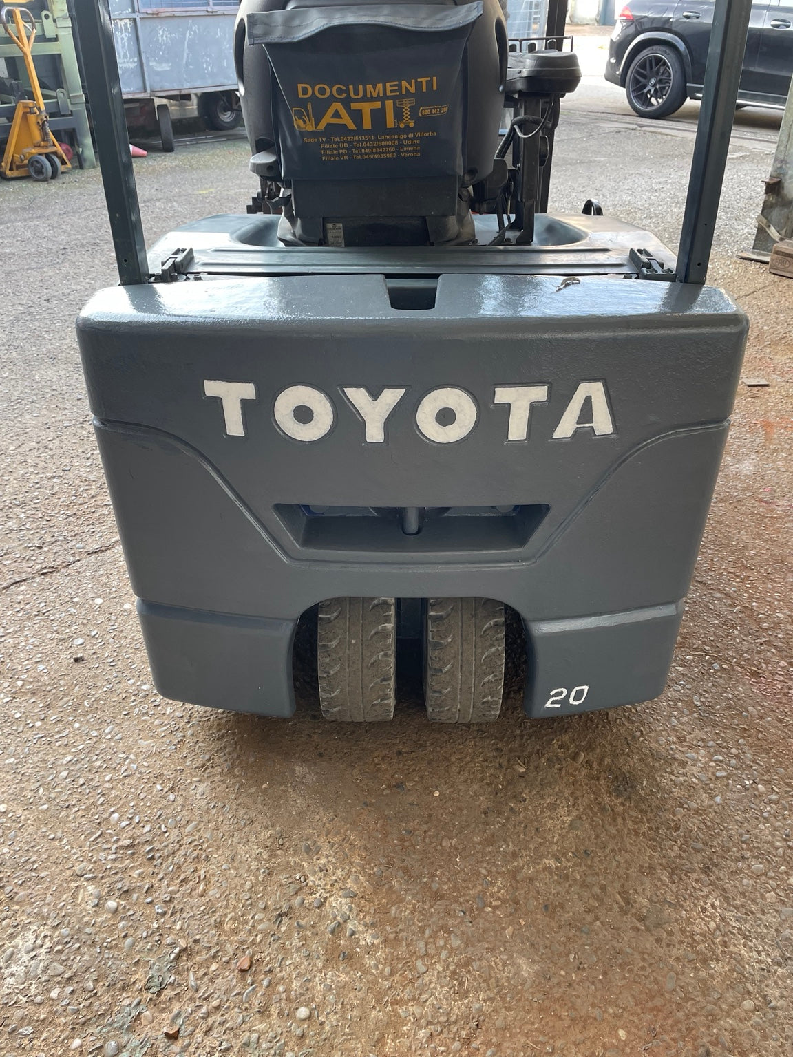 Carrello elevatore elettrico Toyota 7FBEF20